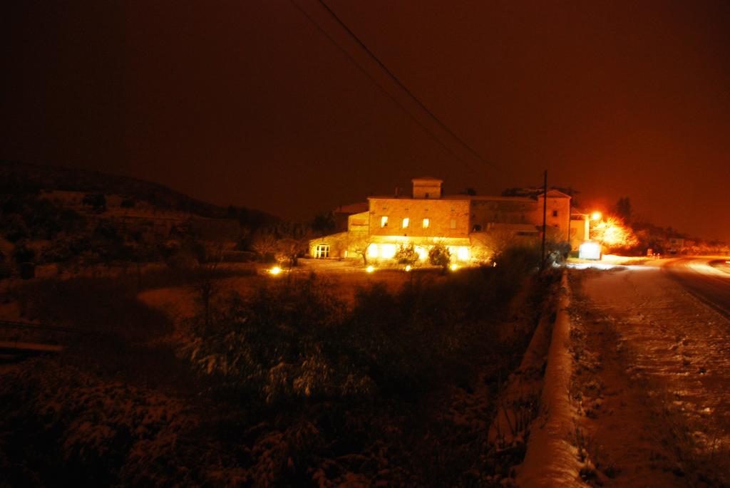 Les Jardins Du Mas Evesque Bed and Breakfast Rousson  Exterior foto