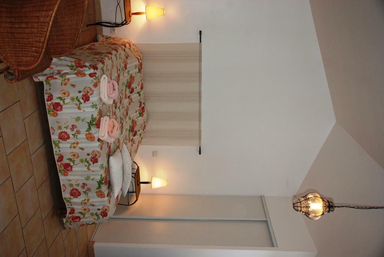 Les Jardins Du Mas Evesque Bed and Breakfast Rousson  Exterior foto
