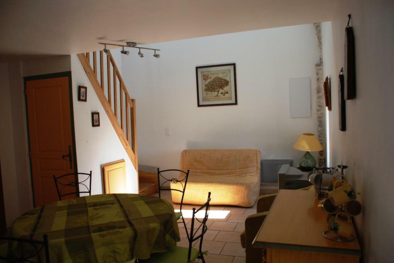 Les Jardins Du Mas Evesque Bed and Breakfast Rousson  Exterior foto