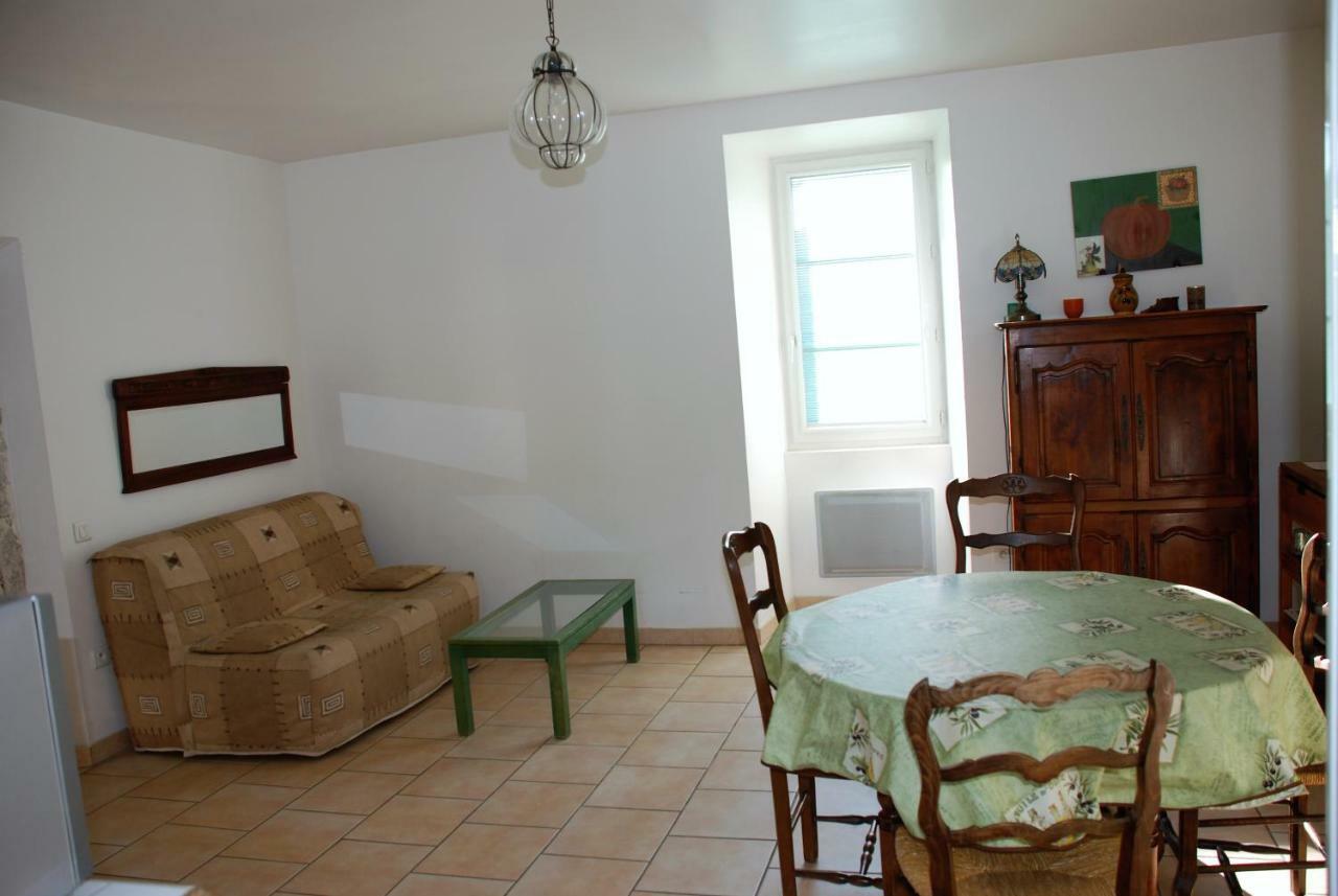 Les Jardins Du Mas Evesque Bed and Breakfast Rousson  Exterior foto
